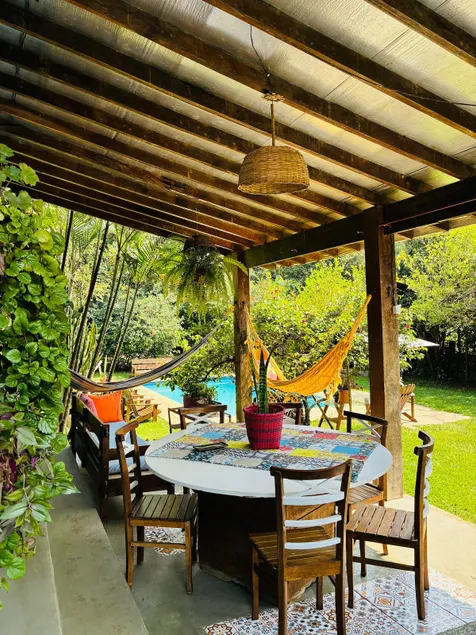 Charming cottage on a farm with pool in Embu - Image 1