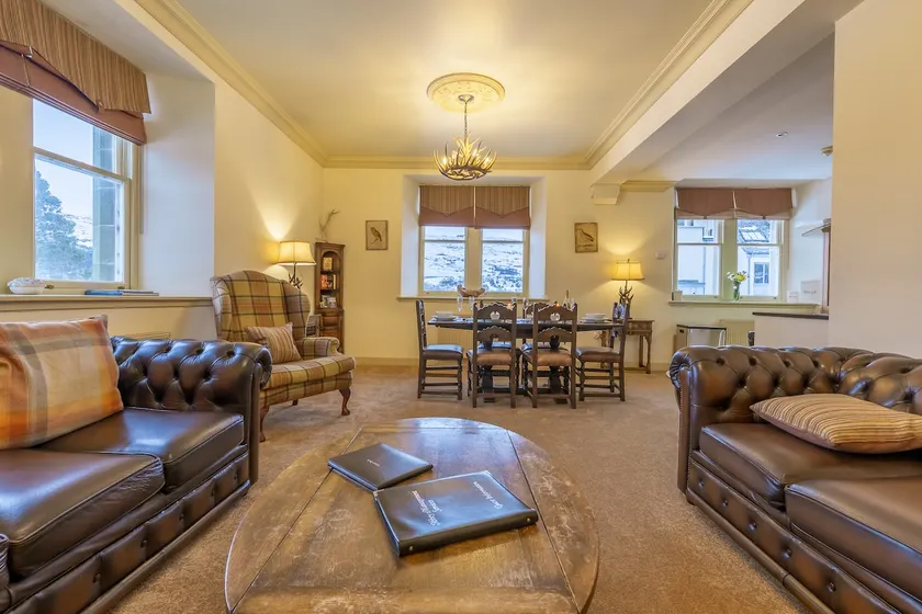 Monastery apartment with Loch Ness view - Image 1