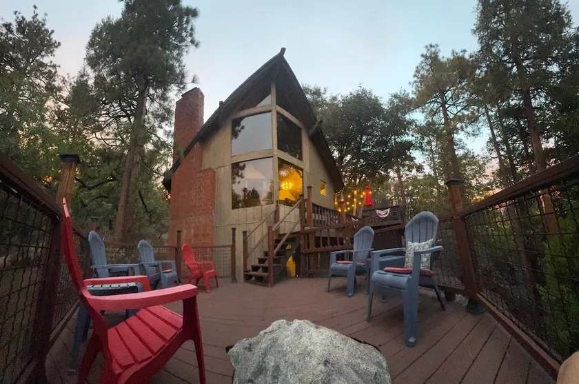 Rustic Luxury~Theater Room, 2 King Suites &HotTub - Image 1