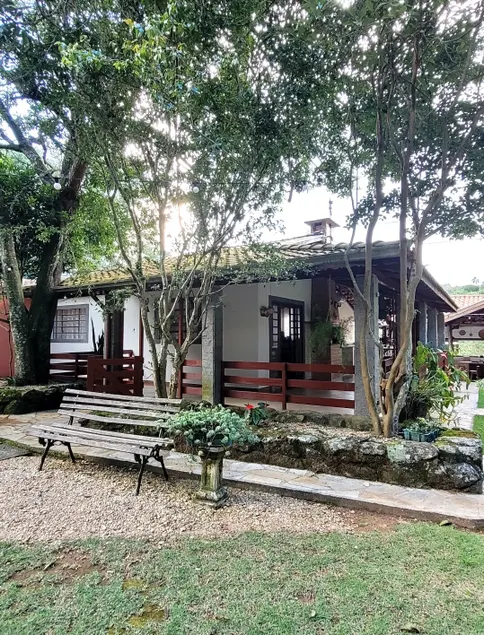 House in the Mountains with Pool and Gourmet Area - Image 1