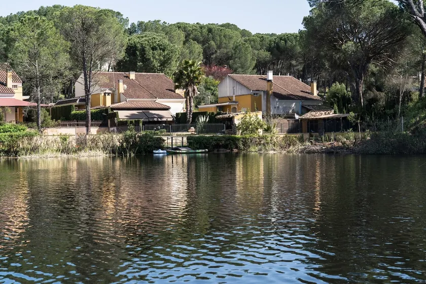 Casa El Capricho del lago - Image 1