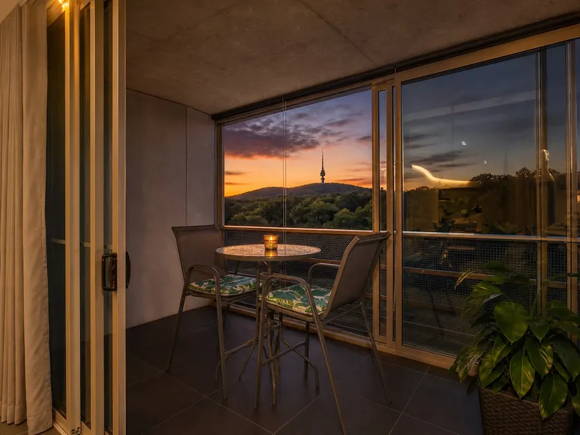 Sunset Nishi Retreat| Telstra Tower Views + Garden - Image 1