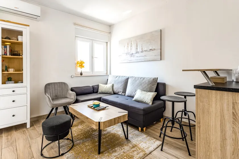 Appartement avec terrasse et parking gratuit - Plage à proximité - Image 1