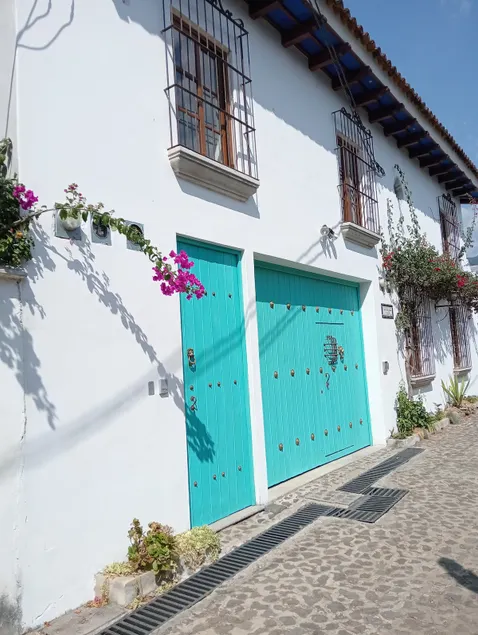 Casa Morgana, in Antigua, Guatemala. - Image 1