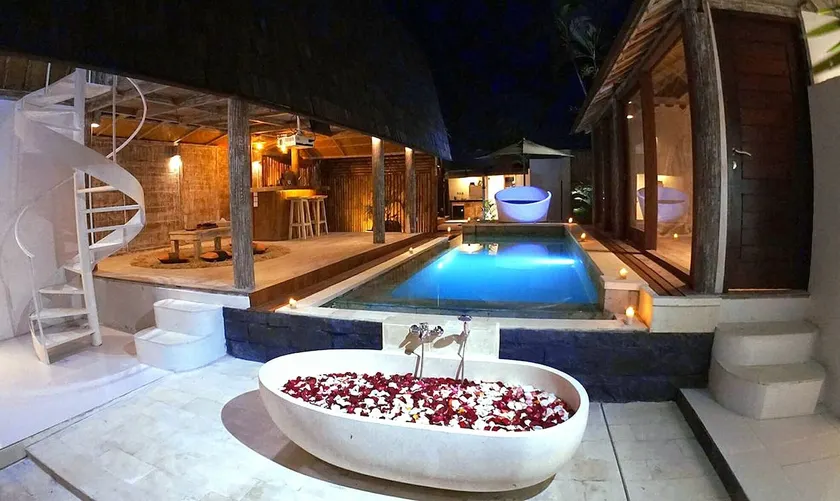 Private Vacation Rentals Private Pool Villa 3BR - Image 1