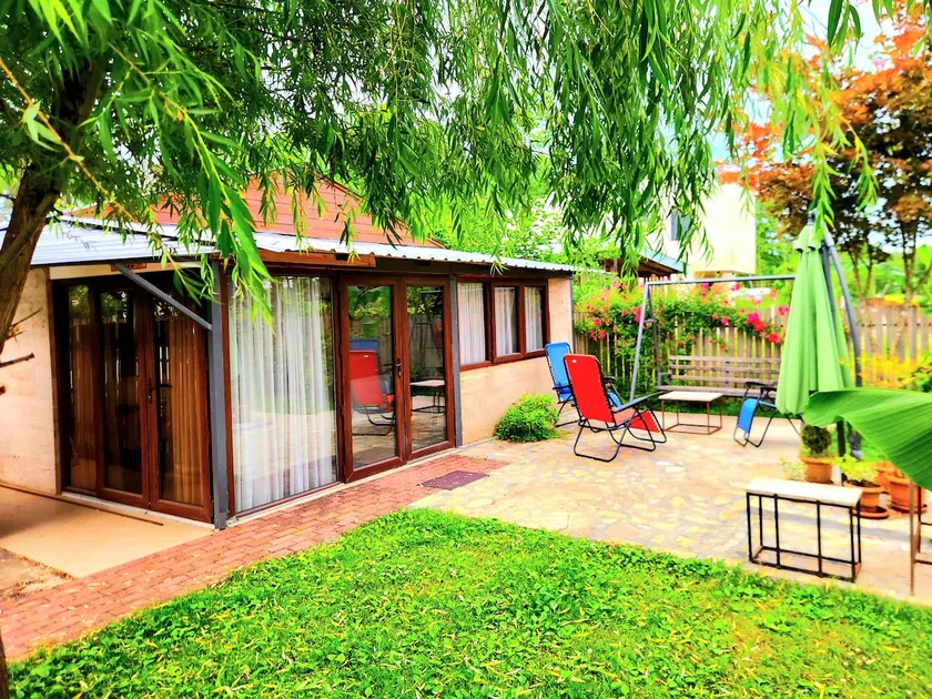 House & Yard ”SESIL M” 110m to beach (kaprovani) - Image 1