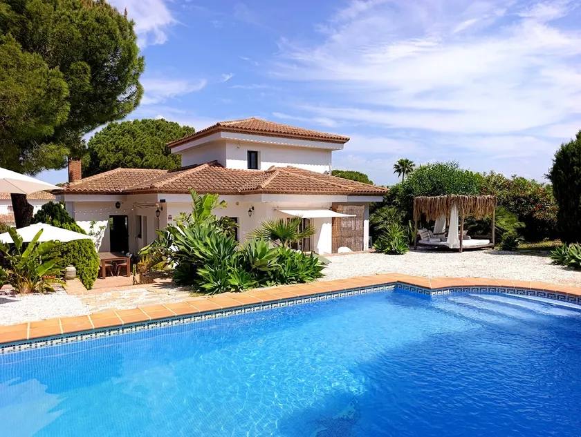 Villa i Alhaurin Torre, Pinos de Alhaurin, Malaga, Marbella - Image 1