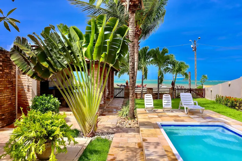 Casa Laranjeira Maragogi with Pool 4 Bedrooms Oceanfront - Image 1