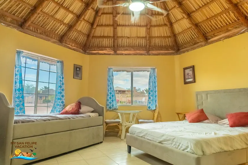 1-Bedroom Beach Studio - Serene getaways. - Image 1