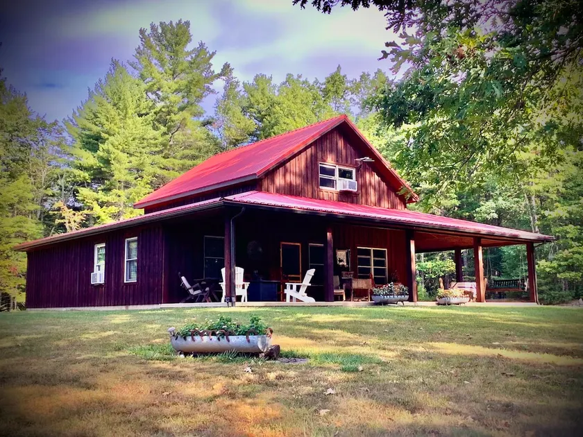 Cloverdale Cabin, a rusticly refined mtn cabin - Image 1