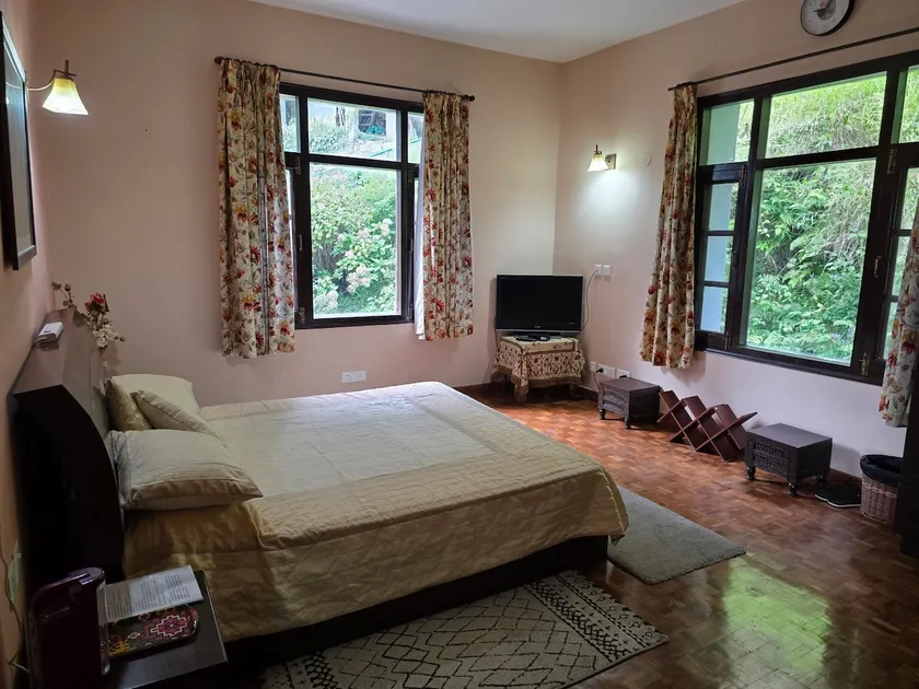 Shant Kuti - A Luxury Cottage With A Superb View - Image 1