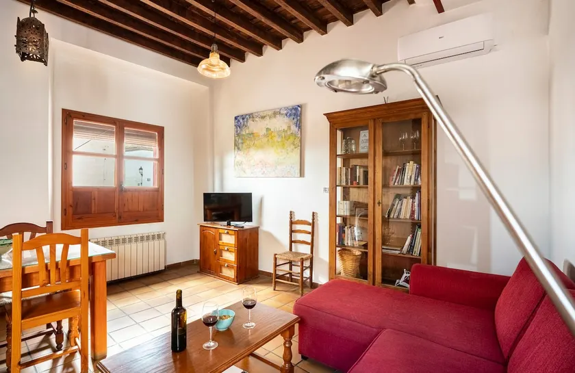 Antonio's Apartments, Family apartment 1 - Image 1