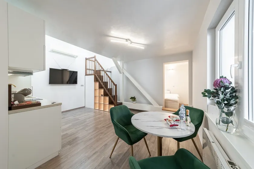 Boutique Loft in Vibrant Karlin - Image 1
