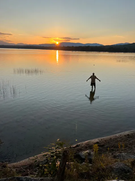 Charming waterfront camp with Stunning views! - Image 1