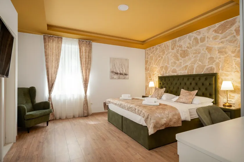 Luxury Rooms Floramye 4**** - Image 1