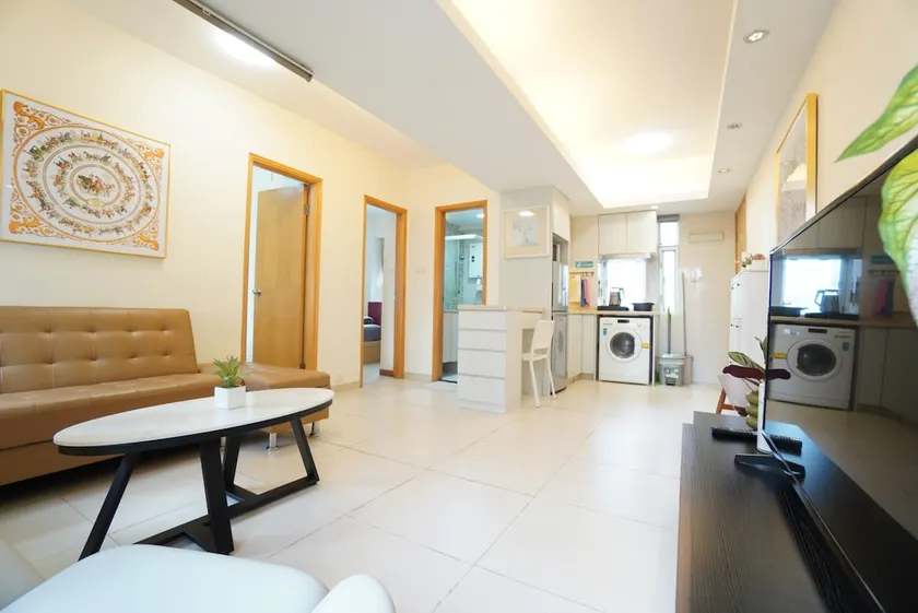 (KW7) Jordan, next to the famous Temple Street, 2 minutes from the MTR, two-bedroom hall, separate kitchen and toilet - Image 1