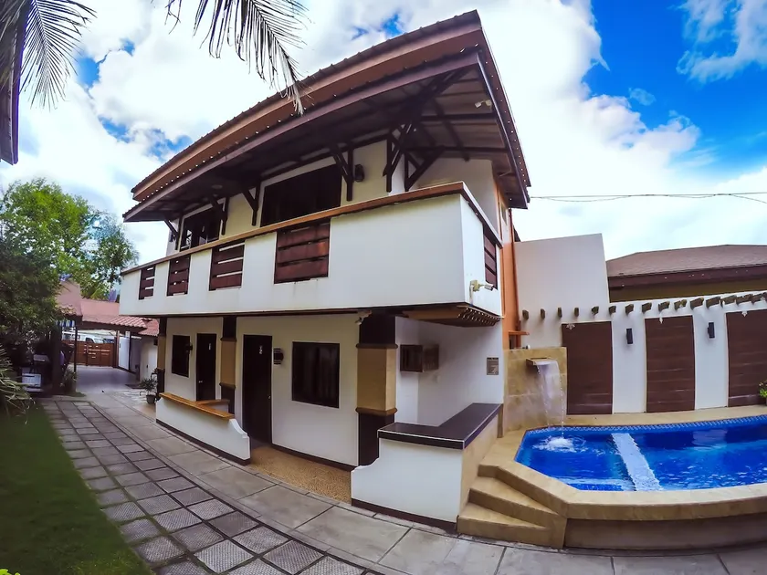 Private Beach House at beach front (with pool) - Image 1