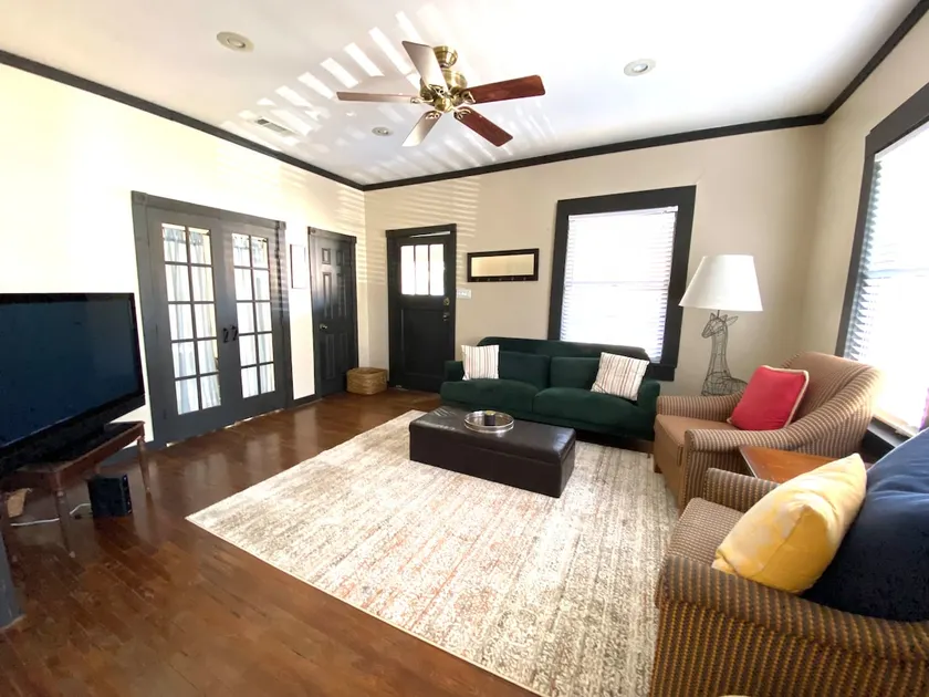 Century-Old Simplicity! - Image 1