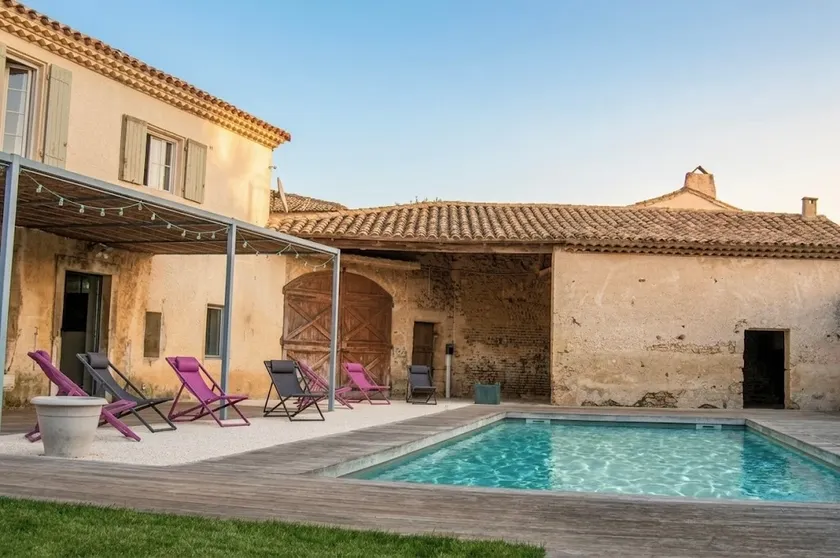 MAS SALINDRE - AUTHENTIC FARMHOUSE IN LITTLE CAMARGUE - Image 1