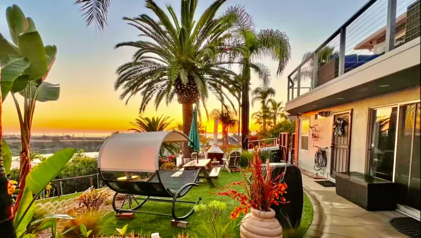 Private Carlsbad lagoon getaway. Stunning escape. - Image 1