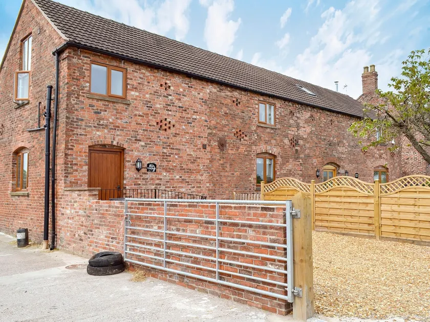 Bess's Cottage - Image 1