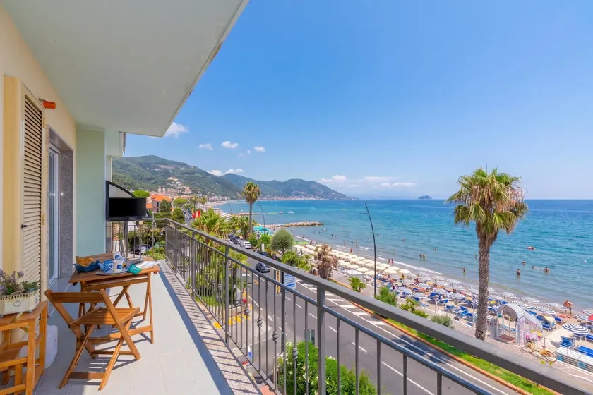Laigueglia Beach - by Happy Rentals - Image 1