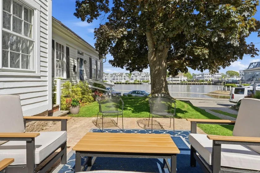 Historic Waterfront Home and Cottage - Image 1