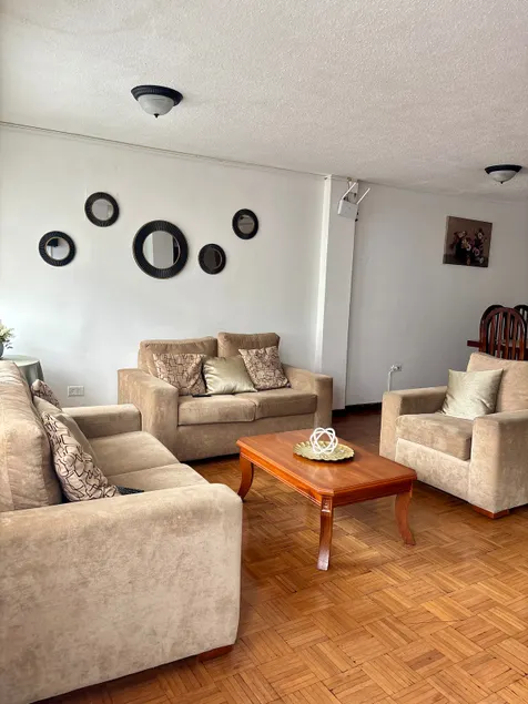 Your home in downtown Ibarra - Image 1