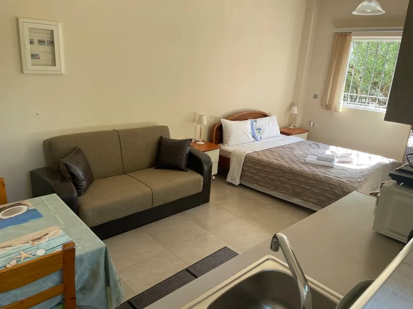 Verga Apartments & Suites - Image 1