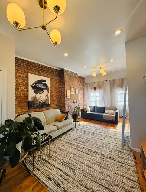 *IDEAL LOCATION *CHIC HOME*7 min to NYC**GROVE ST - Image 1