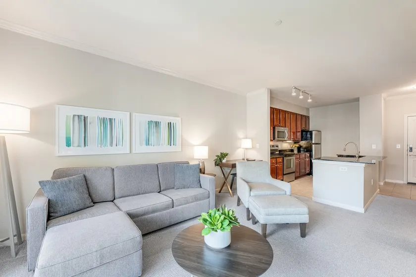 Luxe 2 Bed | Near MetLife Stadium - Image 1