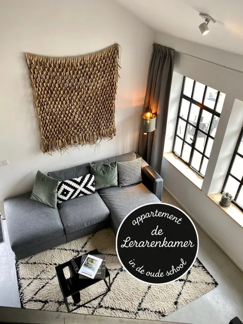 2 pers Apartment with lounge garden in old School - Image 1