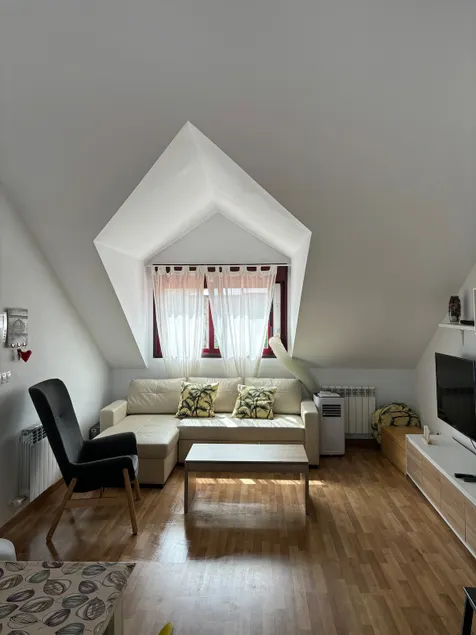 Flores del Pirineo Penthouse, Sabiñánigo - Image 1