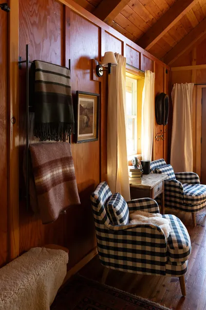 Wind Mountain Ranch | Deluxe Cabin 7 - Image 1