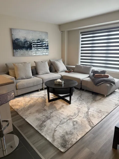 Beautiful Niagara Home Close To The Falls - Image 1