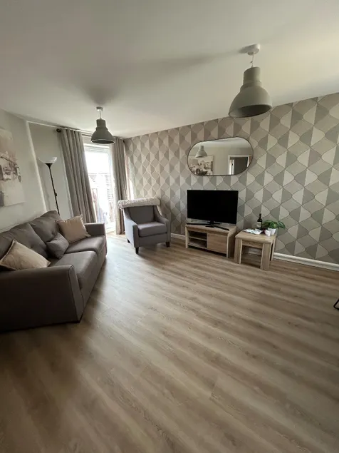 Chapel Court Apartments - Image 1