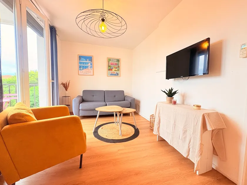 The Catalan Getaway: Air Conditioning & Balcony in Perpignan - Image 1