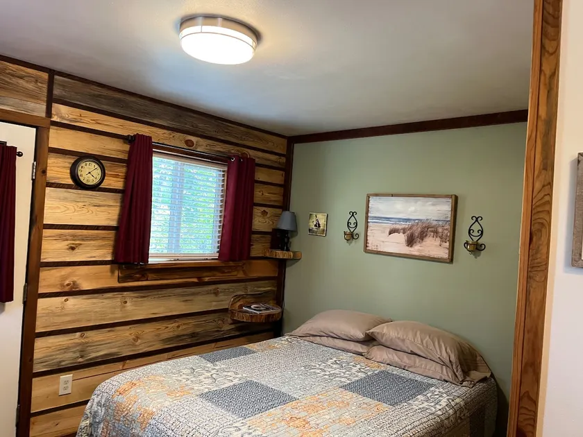Upper - Cozy and Quiet Studio - Image 1