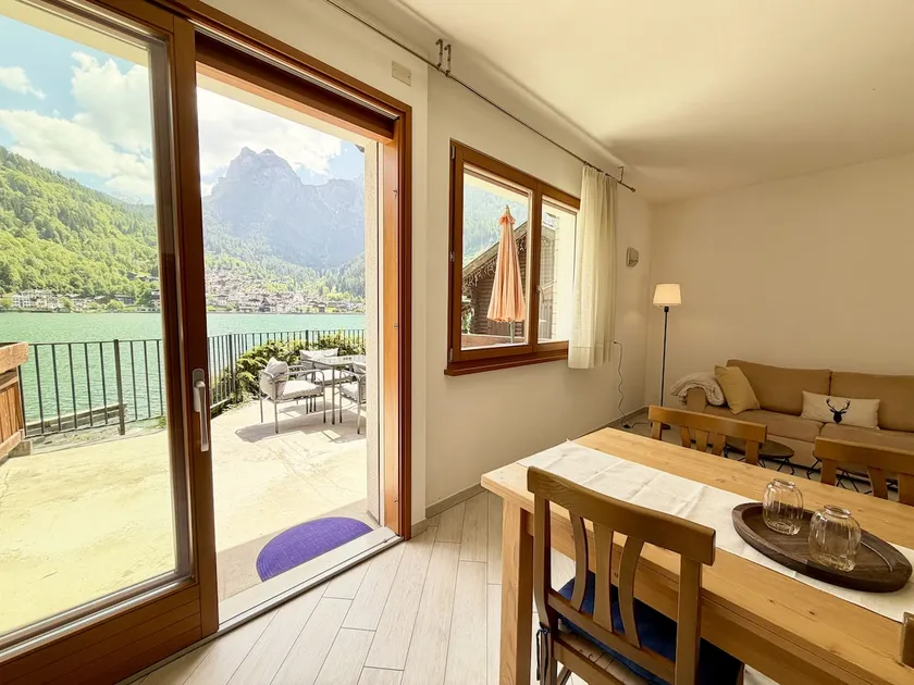 Alleghe Tissi Lake Chalet - Image 1