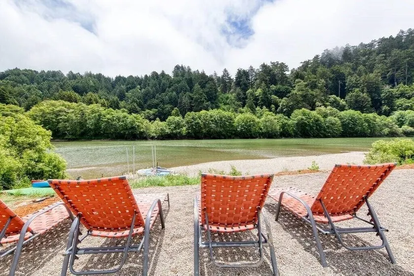 RR Yacht Club: Privatstrand + Whirlpools + Spaß im Freien! - Image 1
