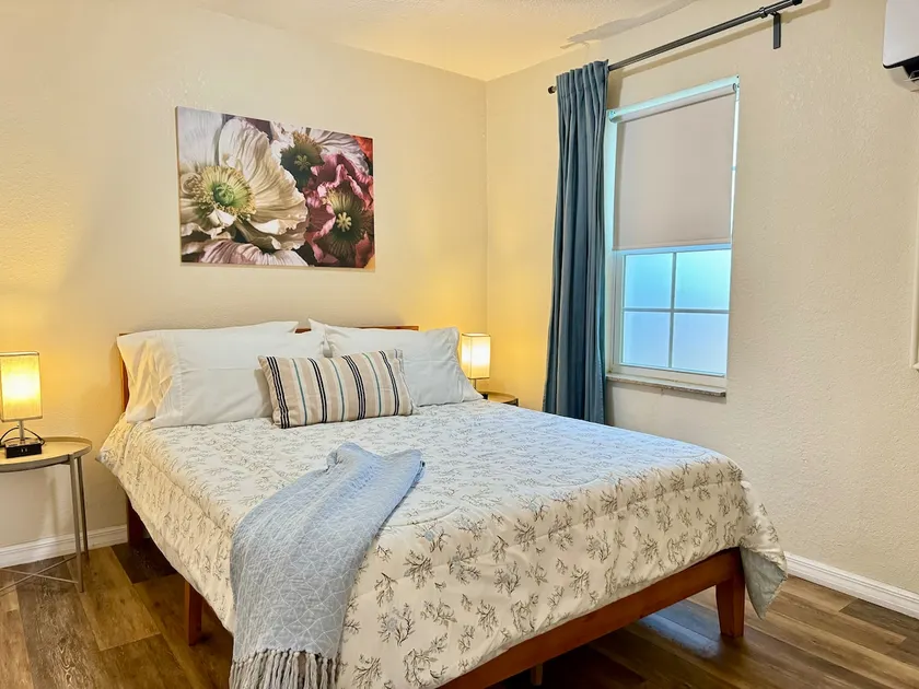 Bright Orlando guesthouse near parks & airport - Image 1
