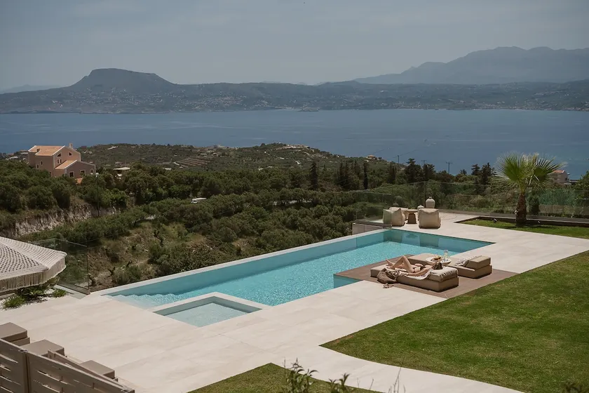 Villa Niolos I - Image 1
