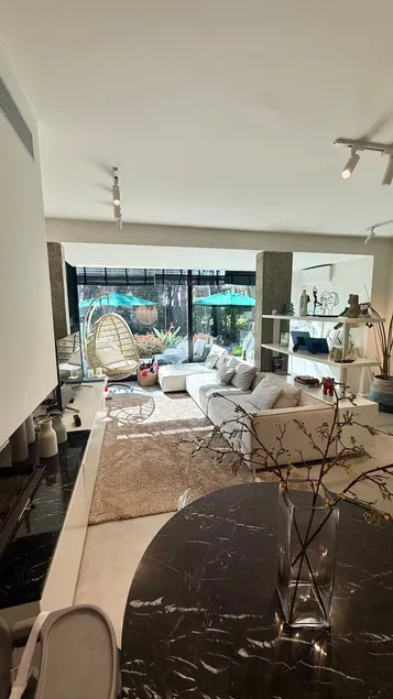Deluxe Garden Apartment at Marea Resort - Image 1