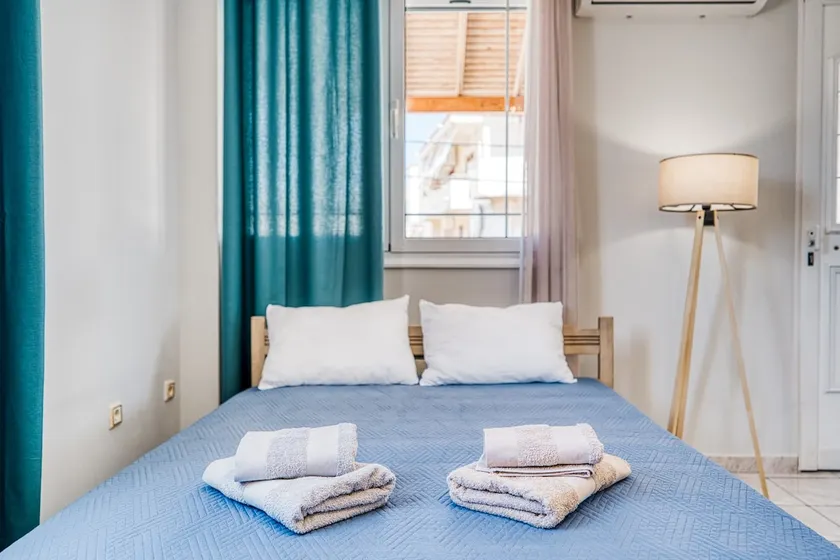 Chios Apartments with view to the sea - Image 1