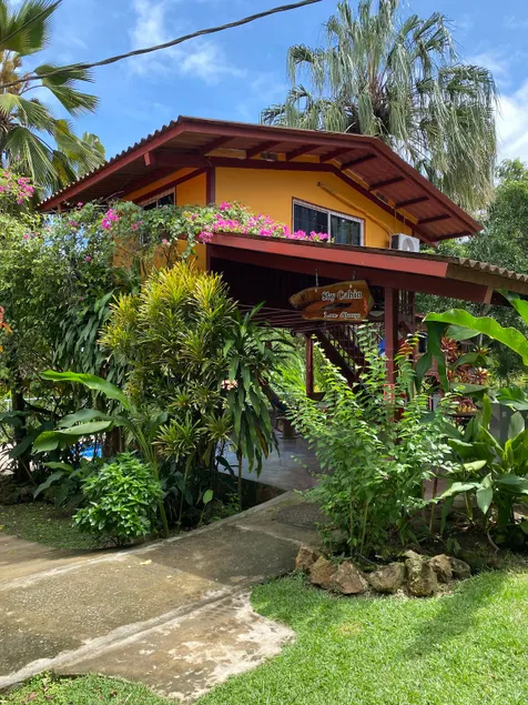 Sky Cabin/Rural+AC, WiFi, hot water, pool, private - Image 1