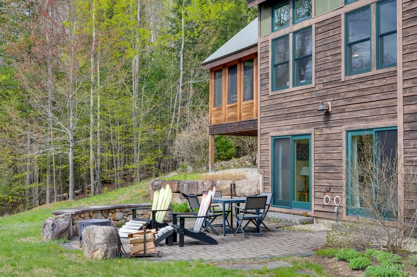 NEU! Haus mit Feuerstelle, 10 Minuten zum Attitash Mtn Resort - Image 1