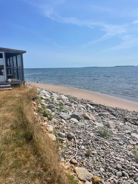 Cabin Life - Image 1