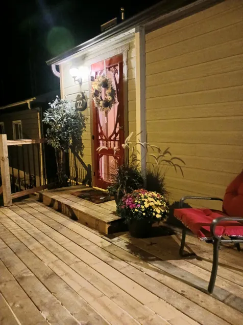 Enjoy BordEAUX Canada, 5 min from Montebello, Qc - Image 1