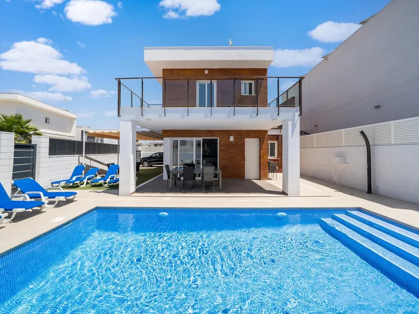 Sonnige Villa mit privatem Pool - Image 1