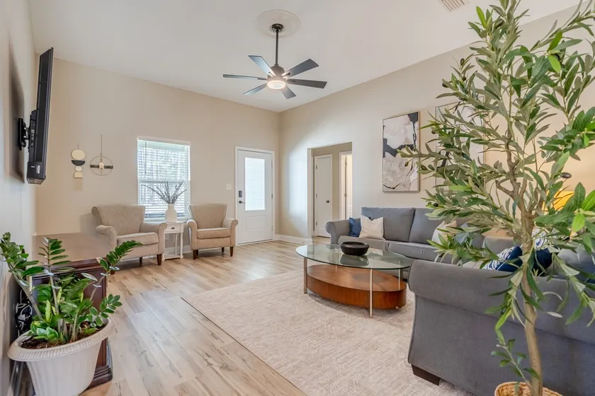 Modern 30A Getaway | 6 Min to Beach | Pet Friendly - Image 1